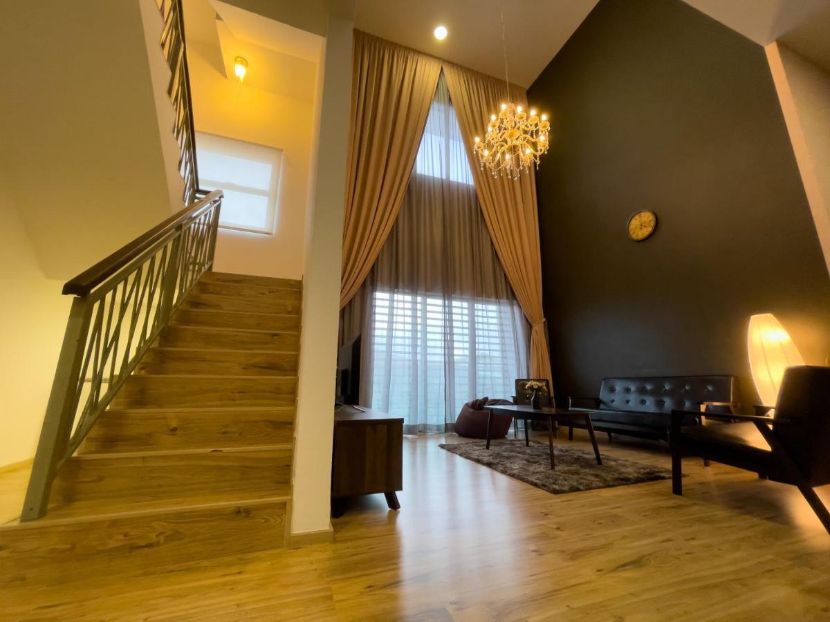 Paradise Penthouse 5 Bedrooms 5 Bathrooms *
